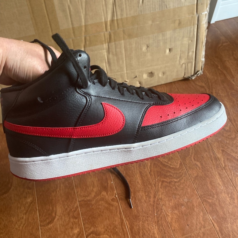 Nike Sneakers